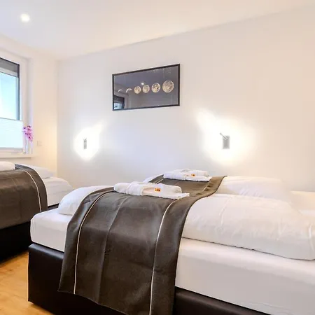 Premium Zuhause - Seeblick, Balkon, Pool & Seepromonade Langscheid (North Rhine-Westphalia)