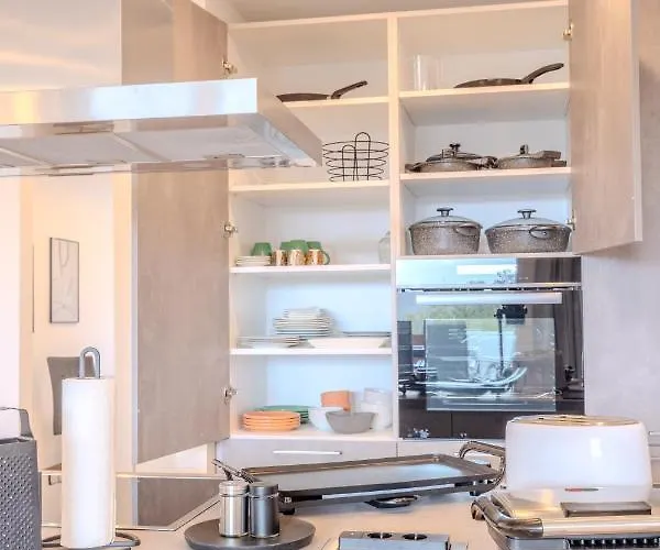 Premium Zuhause - Seeblick, Balkon, Pool & Seepromonade * Langscheid (North Rhine-Westphalia)